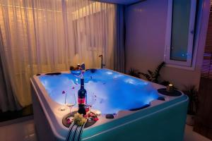 Фотография из галереи Desert Glory Resort в городе Sām