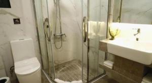 Un baño de 翠竹酒店(深圳东门城景中心店)