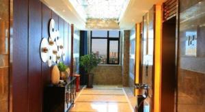 Imagem da galeria de Metropolo Hotel Yining Development Zone Hanma Building em Kipekyüzi
