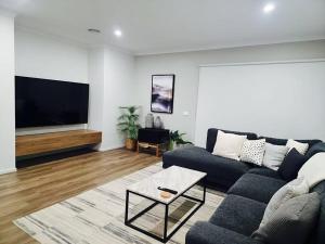 Μια τηλεόραση ή/και κέντρο ψυχαγωγίας στο Nagambie Living