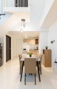 イロイロにあるWarm & Spacious 2-Bedroomのギャラリーの写真