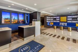 Χώρος καθιστικού στο Bluegreen Vacations Hotel Blake, Ascend Resort Collection