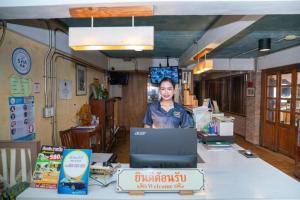 Επισκέπτες που μένουν στο P1 House