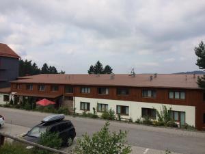 Budova, v ktorej sa apartmán nachádza