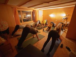 Fotografie z fotogalerie ubytování Swiss Alps Coliving Community Stay for Remote Workers v destinaci Liddes