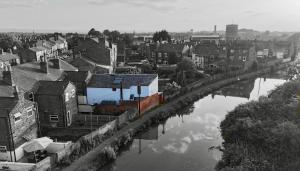 Θέα στο ποτάμι κοντά σε αυτή η παραθεριστική κατοικία