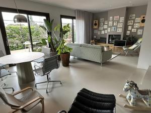 Χώρος καθιστικού στο Villa Designer