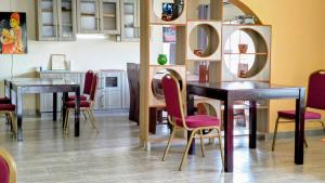 Posezení v ubytování Kusi Hotel Kakamega