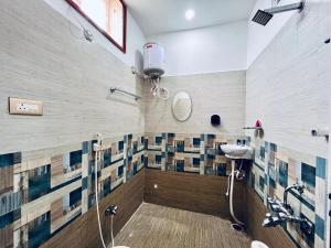 Φωτογραφία από το άλμπουμ του MHR Vacation Home & Mini Function Hall σε Khammam