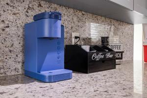 صورة لـ Pool House Escape w Massage Chair Game Room Wi-Fi في هياليه +33 صورة