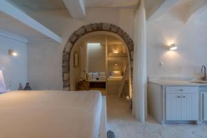 Легло или легла в стая в Gorgeous Apt in front of the Sea at Klima Milos