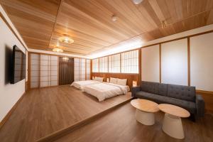 Μια τηλεόραση ή/και κέντρο ψυχαγωγίας στο Lake In Mountain