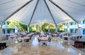 Un restaurant sau alt loc unde se poate mânca la Flora Garden Ephesus Kusadasi - All Inclusive