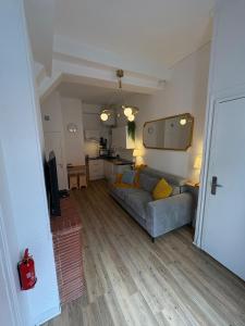 Khu vực ghế ngồi tại La Loge des Artistes - Plein centre