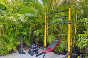 Fitnesscentret og/eller fitnessfaciliteterne på Pool Paradise - Gym, Sauna, Bar