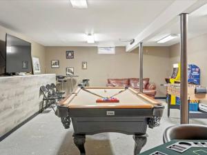 Fotografie z fotogalerie ubytování Memorabile Getaway Fire-Pit and Entrainment Area v destinaci Long Pond