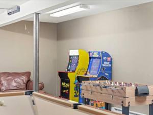 Fotografie z fotogalerie ubytování Memorabile Getaway Fire-Pit and Entrainment Area v destinaci Long Pond