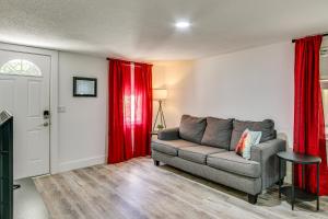 Gallery image of 2 Mi to USC Campus Peaceful Apartment with Yard in West Columbia