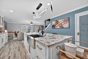 Gallery image of Smart Lighting, Master Suite & Game Room Fun in Rosenberg +12 photos