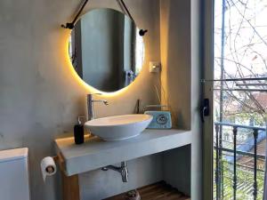 Ένα μπάνιο στο 100 Steps Amazing View +64 φωτογραφίες