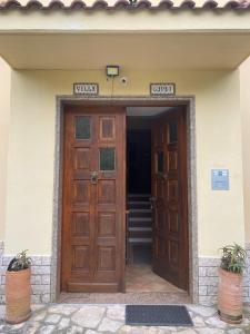 Gallery image of PM 25 Via Trepene in Castellonorato