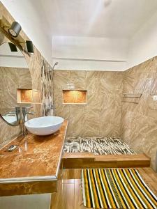 Ένα μπάνιο στο Villa Soafeno +29 φωτογραφίες