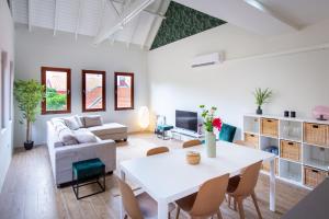 Гостиная зона в Urban Boutique Homes - City Centre