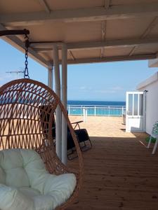 Billede fra billedgalleriet på Sea Front Loft by GOLDENLAND i Kallithea Halkidikis