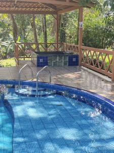 Πισίνα στο ή κοντά στο Villa Azul +20 φωτογραφίες