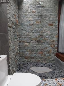 Ένα μπάνιο στο Nabali Villa2 +9 φωτογραφίες
