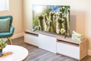 Gallery image of Quiet Green Oasis | Enjoy Pool, Hot Tub & Gym in Tempe Junction