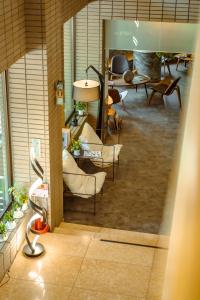 Sengokuhara Onsen Hotel的休息区