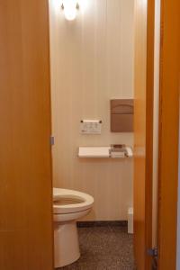 Sengokuhara Onsen Hotel的一间浴室