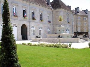 Un jardín fuera de Chalet Accessible avec Terrasse - 5 Pers - API-1-52-283