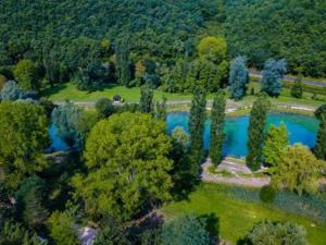 Fotografie z fotogalerie ubytování Mobil home confortable pour 4 pers. avec terrasse - API-1-52-277 v destinaci La Cassagne + 12 fotografií