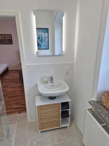 Φωτογραφία από το άλμπουμ του Studio 3 - Apartments am Schloss σε Oberschleißheim