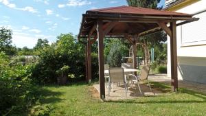 Zahrada ubytování Haus Floresa