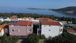 Phong cảnh thiên nhiên gần chỗ nghỉ nhà dân