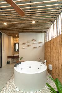 Et badeværelse på Asok house Sukhumvit27 Free BF