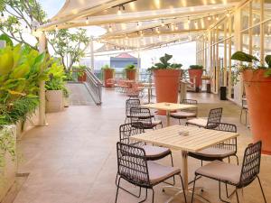 Ibis Samarinda餐厅或其他用餐的地方