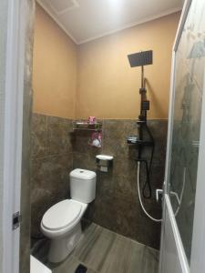 Koupelna v ubytování Homestay Edelyne Belitung + 22 fotografií