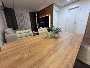 Foto dalla galleria di Tesla Apartman's 4 a Kragujevac