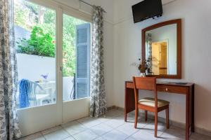 A television and/or entertainment centre at Argo Pension