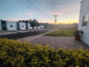 Răsăritul sau apusul soarelui văzute de la sau din apropierea acestui apartament