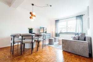 Χώρος καθιστικού στο 3 BR - Familienfreundlich - Geräumig - Zentral - Parkplätze