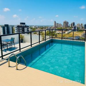 Bazén v ubytování Flat O Melhor De Intermares 150 M Da Praia nebo v jeho okolí