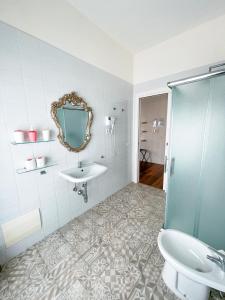 Ένα μπάνιο στο NeapolitanTrips Affittacamere