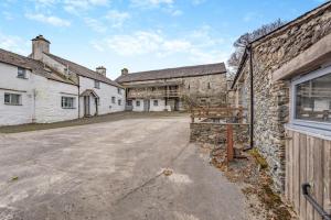 Budova, kde se prázdninový dům nachází