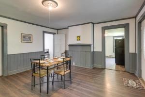 Φωτογραφία από το άλμπουμ του Walk to Town Bath Apt Near Keuka Lake Wine Trail σε Bath
