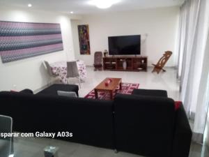 Μια τηλεόραση ή/και κέντρο ψυχαγωγίας στο Casa para alugar em Cidadela
